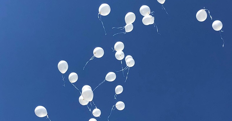 Suelta de globos