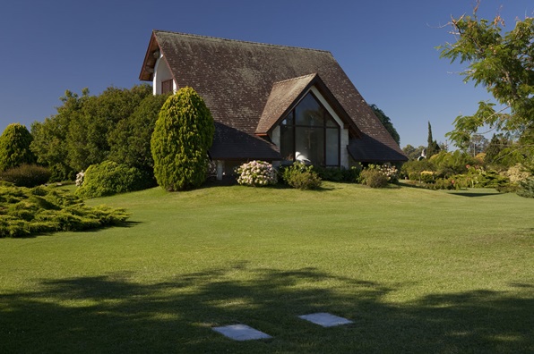 Capilla externa Campanario